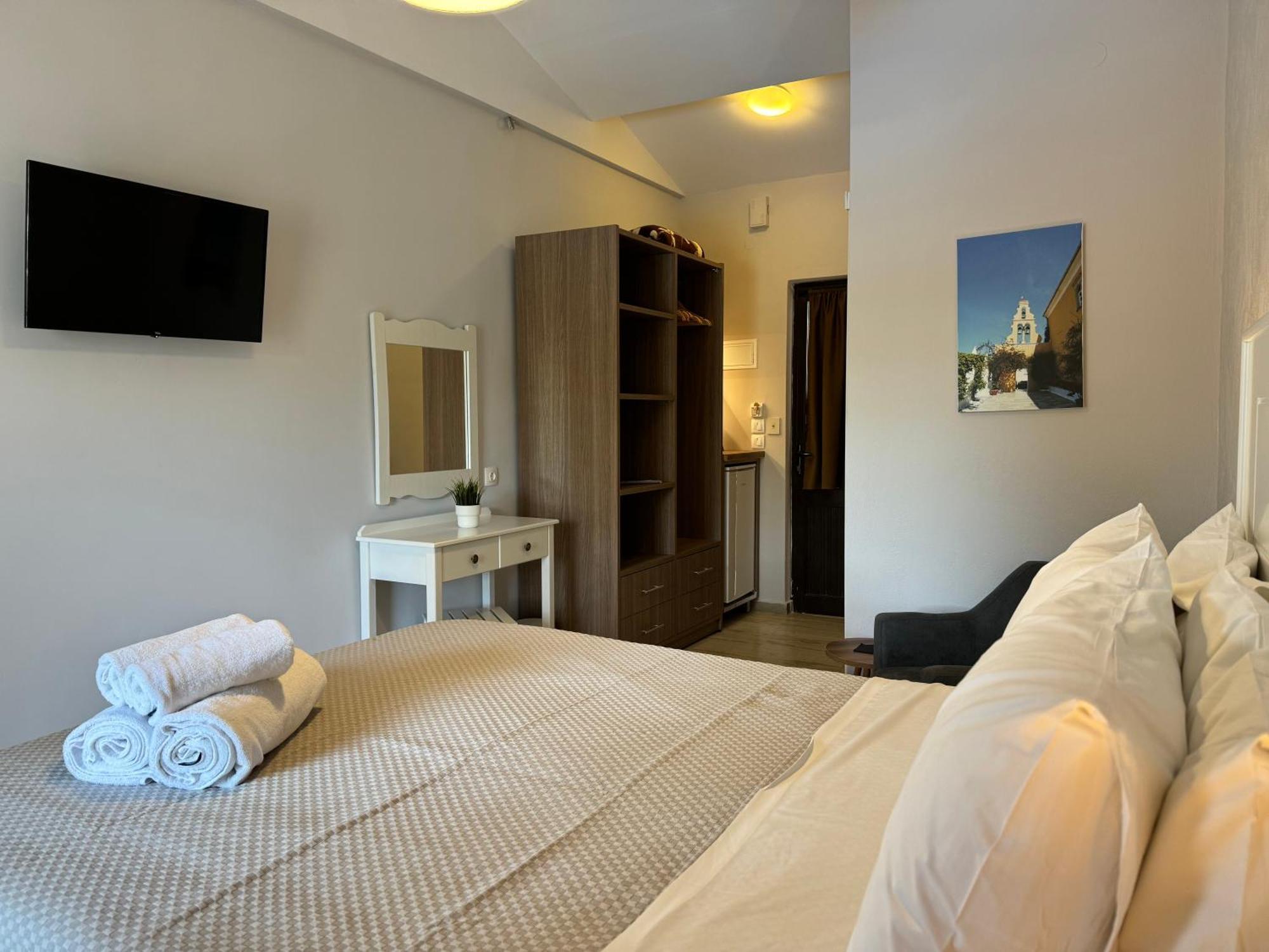 Elizabeth Aparthotel Roda  Exteriör bild